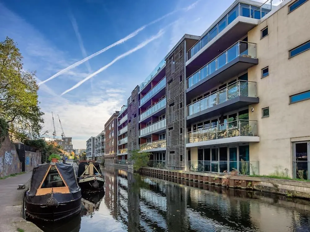 Lägenhet Luxury 3-Bedroom Townhouse In Hackney London
