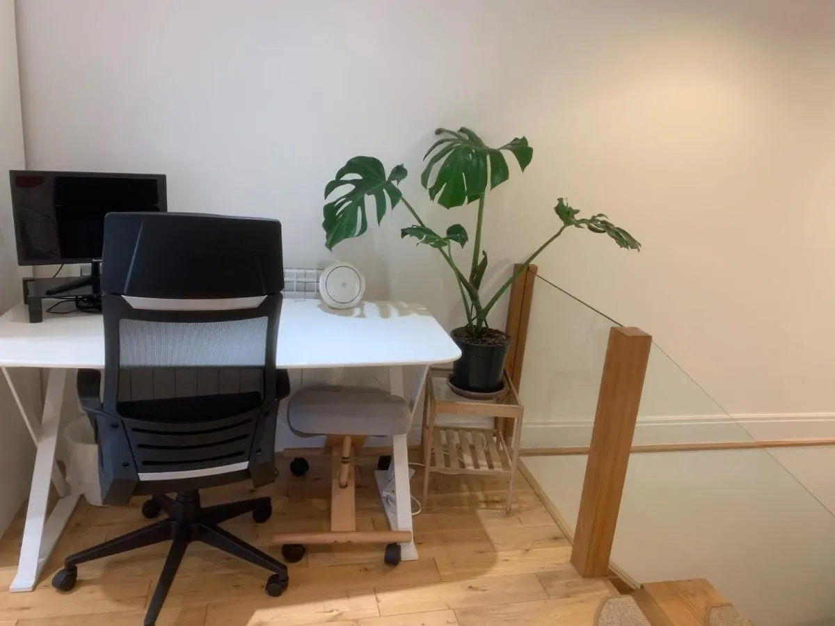 Luxury 3-Bedroom Townhouse In Hackney London United Kingdom